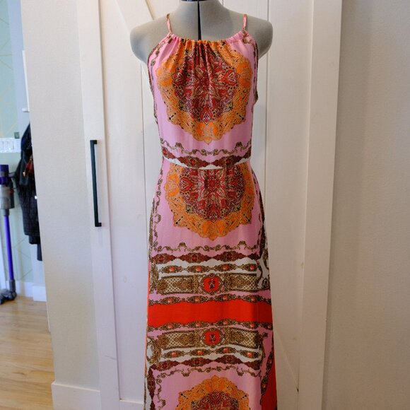 Vici Collection Dresses & Skirts - Vici Collection Aakaa Pink Multicolor Halter Maxi Dress